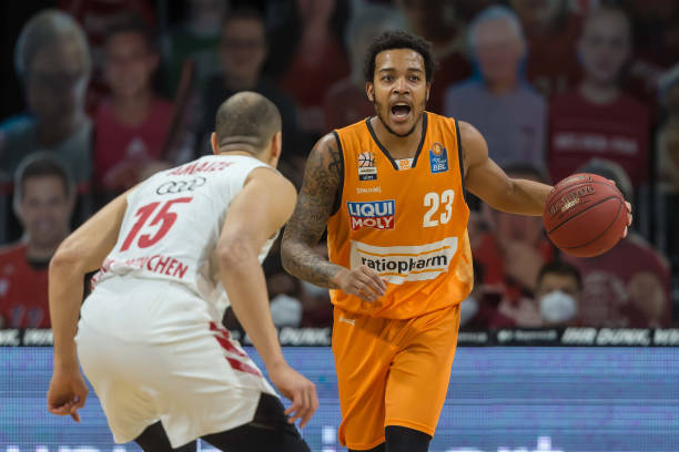 速传球下准 速传球下准